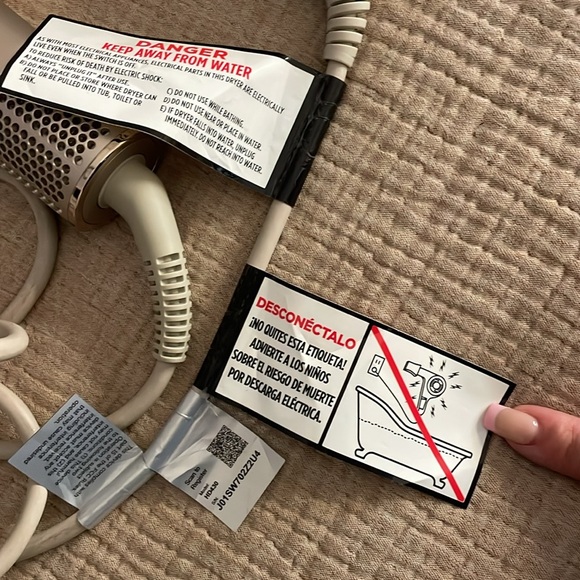 Silver Hair Styling Tool Set - Picture 2 of 2